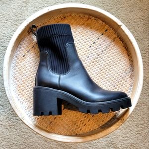 Womens Bar III leather boots sz 8